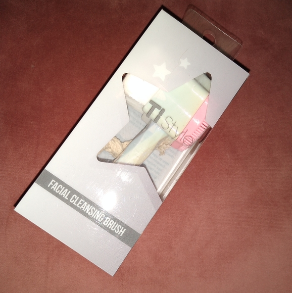 White Pink Star Shaped Face Wash Pore Cleanser 2 Sided Exfoliator Handled Brush - Picture 3 of 6